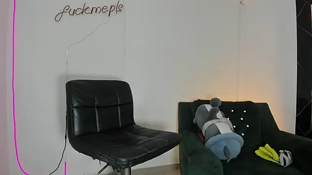 Rpoolrboy webcam