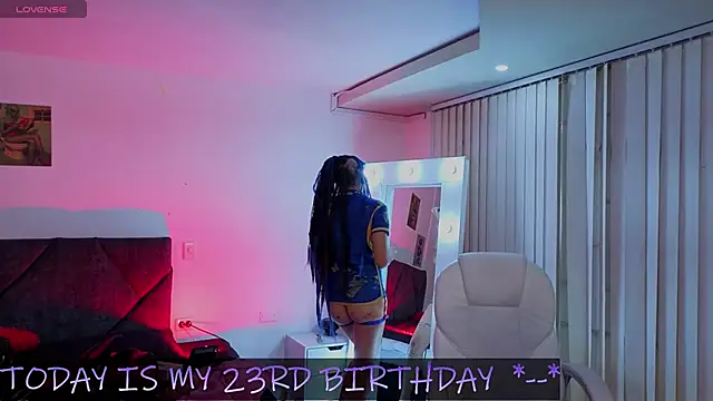 _sharlotte777 webcam