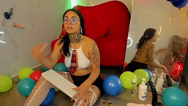 Lovely_celeste webcam