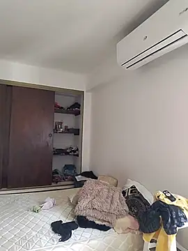 Alison_fitness webcam