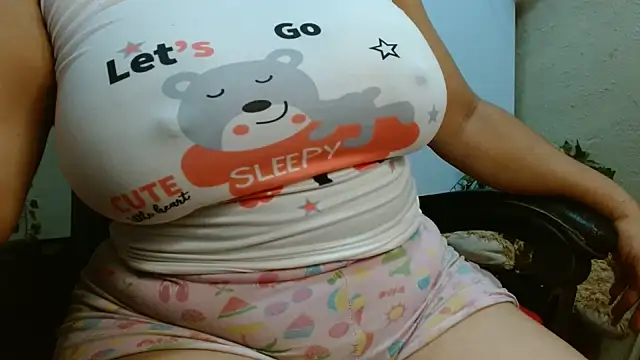 DiivaMarii webcam
