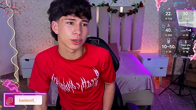 kaelwolf_tay webcam