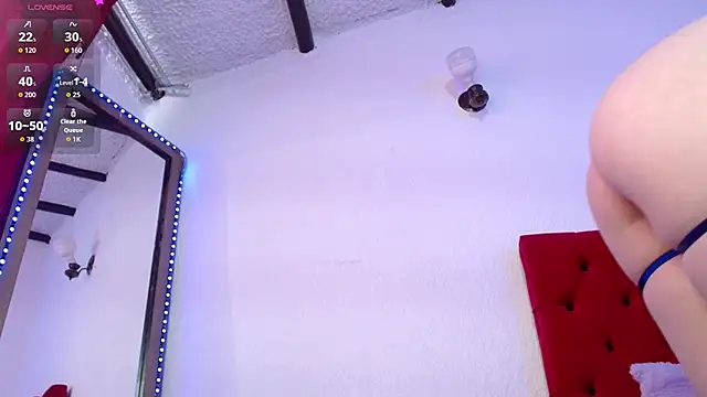 Mia_BloomX_ webcam