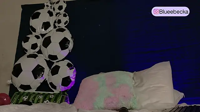 BeckaBlue webcam