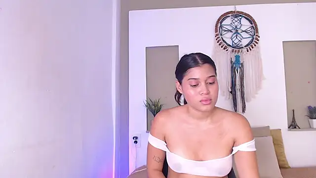Kitty_Desire2 webcam