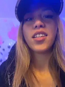 Mia_Vega31 webcam