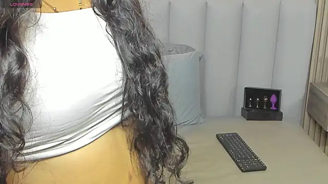 CharlotteLindsay webcam
