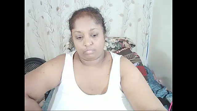Indiantasha webcam