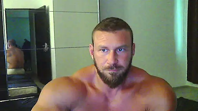 muscularkevin webcam