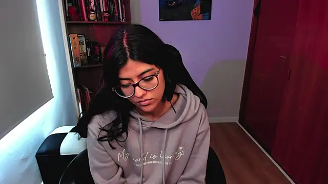 valerie__skyy webcam