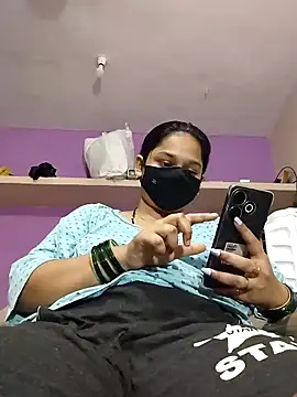 Priyanka_30 webcam