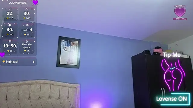 stephania_t webcam
