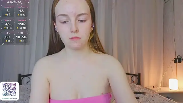 bae_cake_ webcam