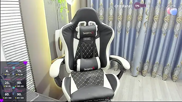 Naughty___asian webcam