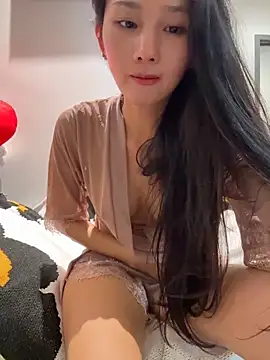 Lynn_33 webcam