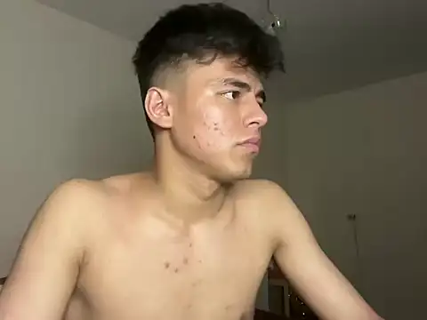 ToddWarren live cam on StripChat