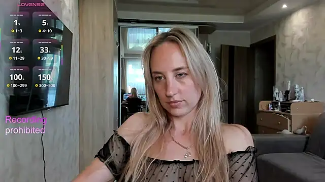 lady_Nati live cam on StripChat