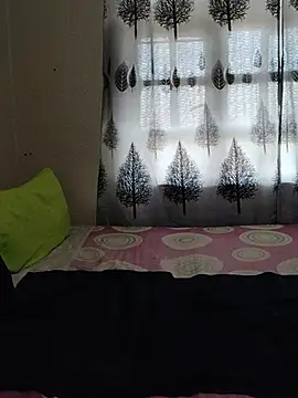 FreakyAngel3X webcam