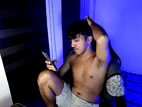 Spicy_RowyCam webcam
