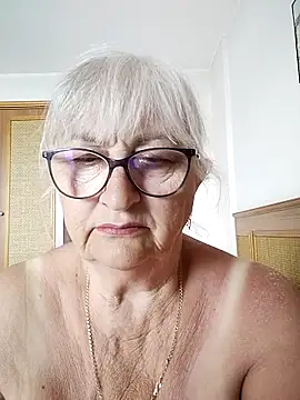 LolkaAlyss webcam