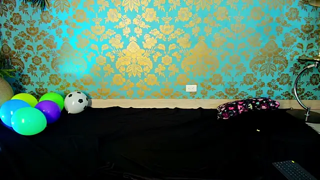 alexa_cruz__ webcam