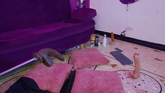 Daliana_Gounbolt webcam