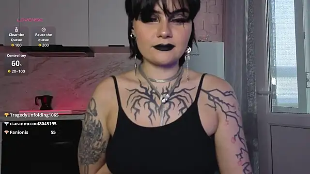 IntrigueYourDay webcam