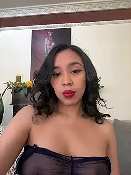 Esmerald_1111 webcam