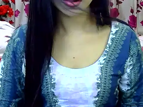 Alina_Nur webcam
