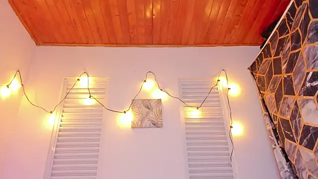 VictoriaaLopez webcam
