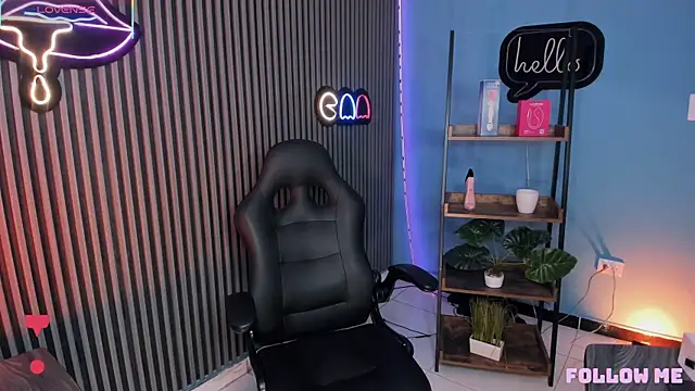 Emily_robertss1 webcam
