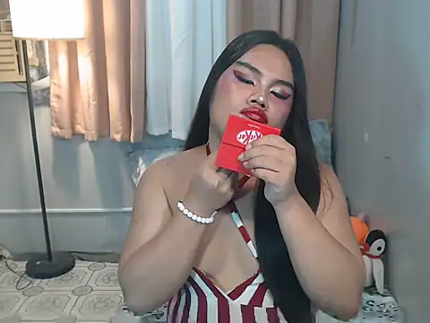 TSbrianaHugeCock webcam