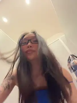 trytomakememoam webcam