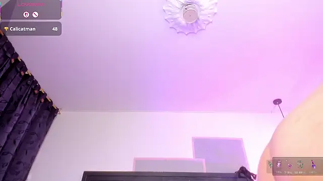 april_jones05 live cam on StripChat