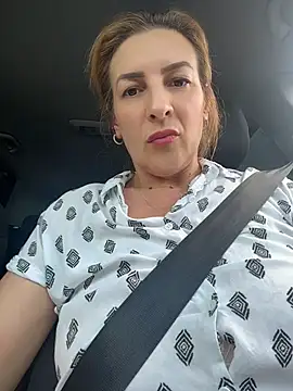 Hot-Milf4U webcam