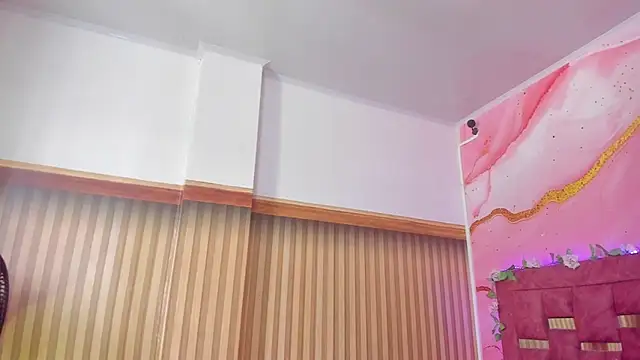 melody_paris webcam