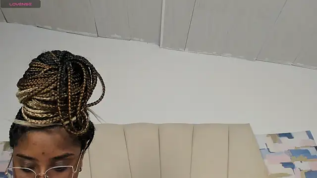 Sophia_Ebony webcam