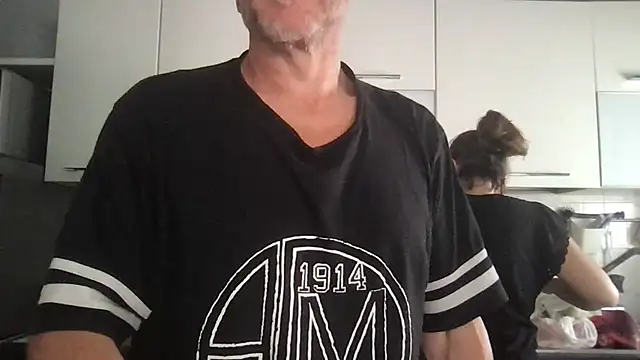 Axl_hot webcam
