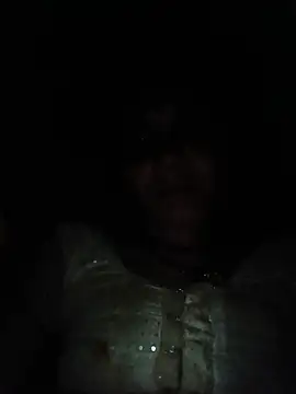 Munmun_7 webcam