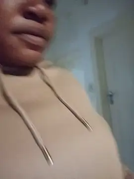 Ciara-Mia webcam