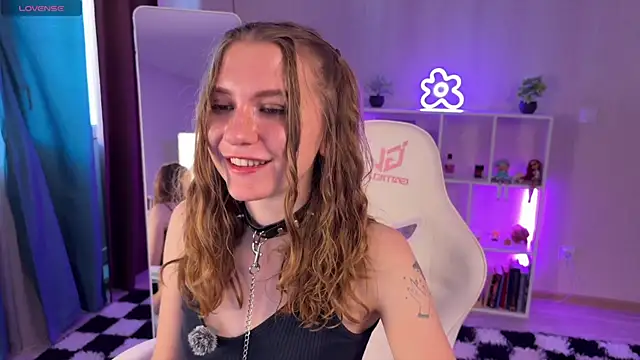 KellySunn webcam
