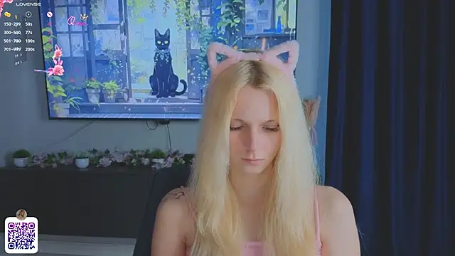 JuanaSumma webcam