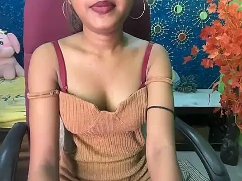 Naughty_Niharikaa webcam