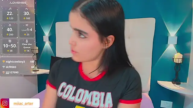 MiaaCarter_ webcam