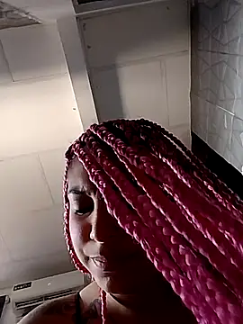 GiaRedd webcam