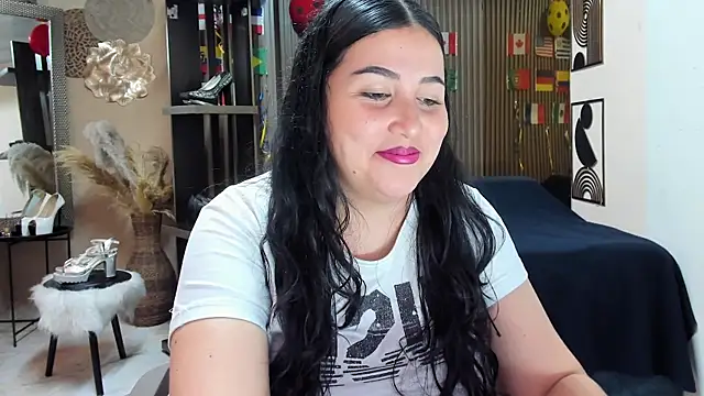 BBWLuxuryMuse webcam