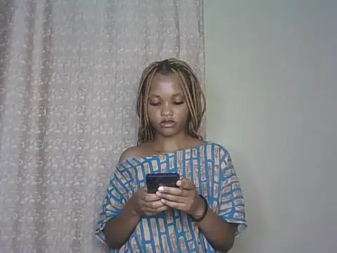 PrettyT5 webcam