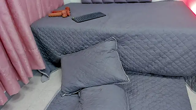 Aura-bakerr webcam