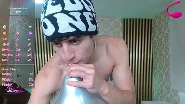 Kyler_tay webcam