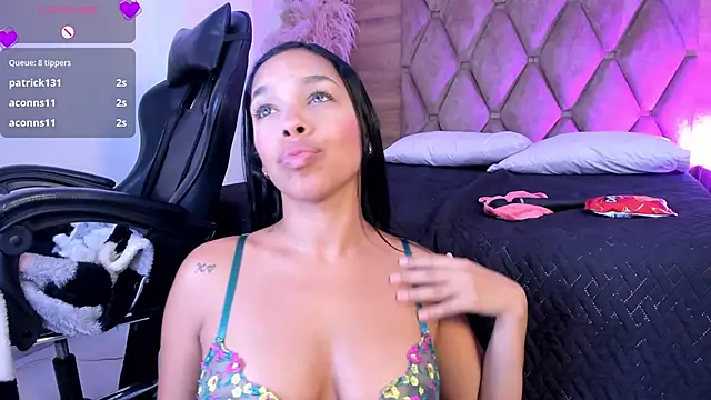 ThaliaHall_1 webcam